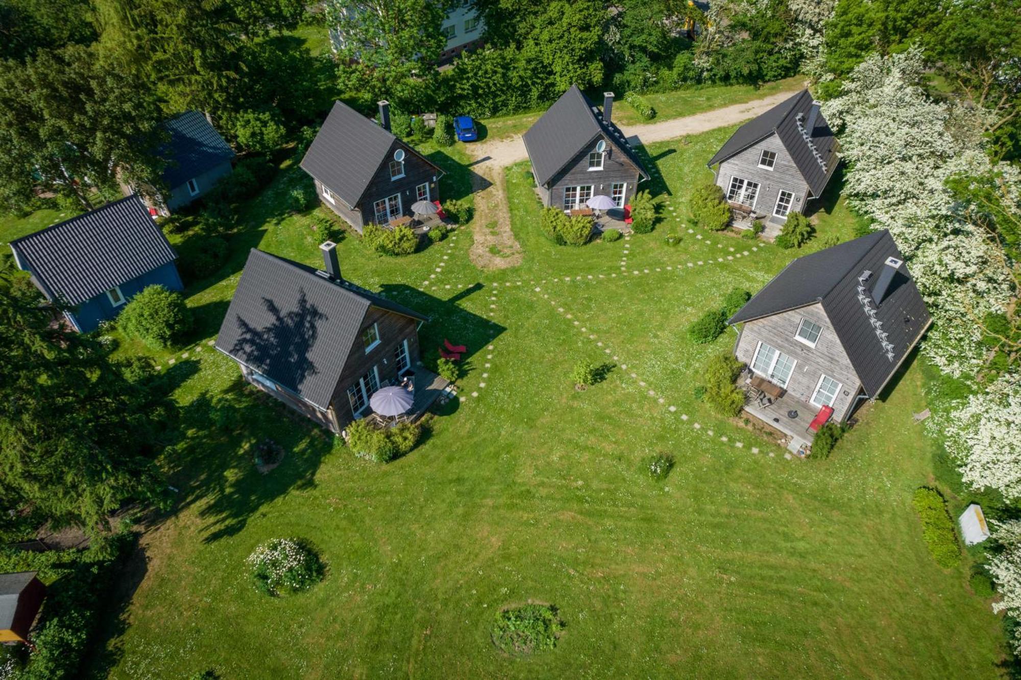Schmidt'S Ferienhaeuser Bei Zingst Ludershagen Exteriör bild